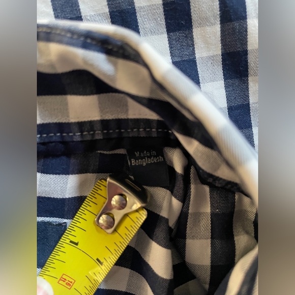 Tommy Hilfiger Button Up Dress Shirt Blue White Plaid Regular Fit Men’s Size M - Picture 6 of 9